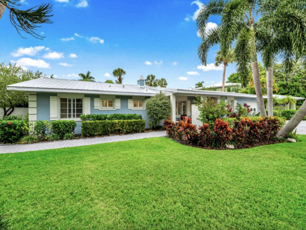Lido Key Vacation House with Pool Near St. Armands Circle